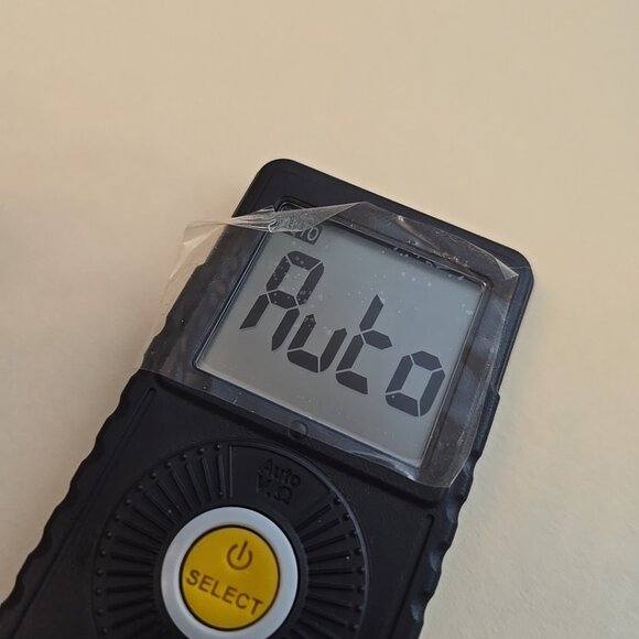 Greenlee PDMM20 AC/DC 6000-Count LCD Pocket Multimeter with Auto-Select Mode - Picture 15 of 16